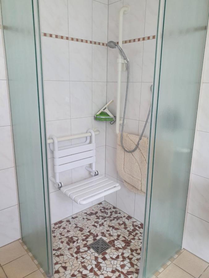 Klettgauperle - Familien- Und Behindertengerechte Ferienwohnung Griessen エクステリア 写真